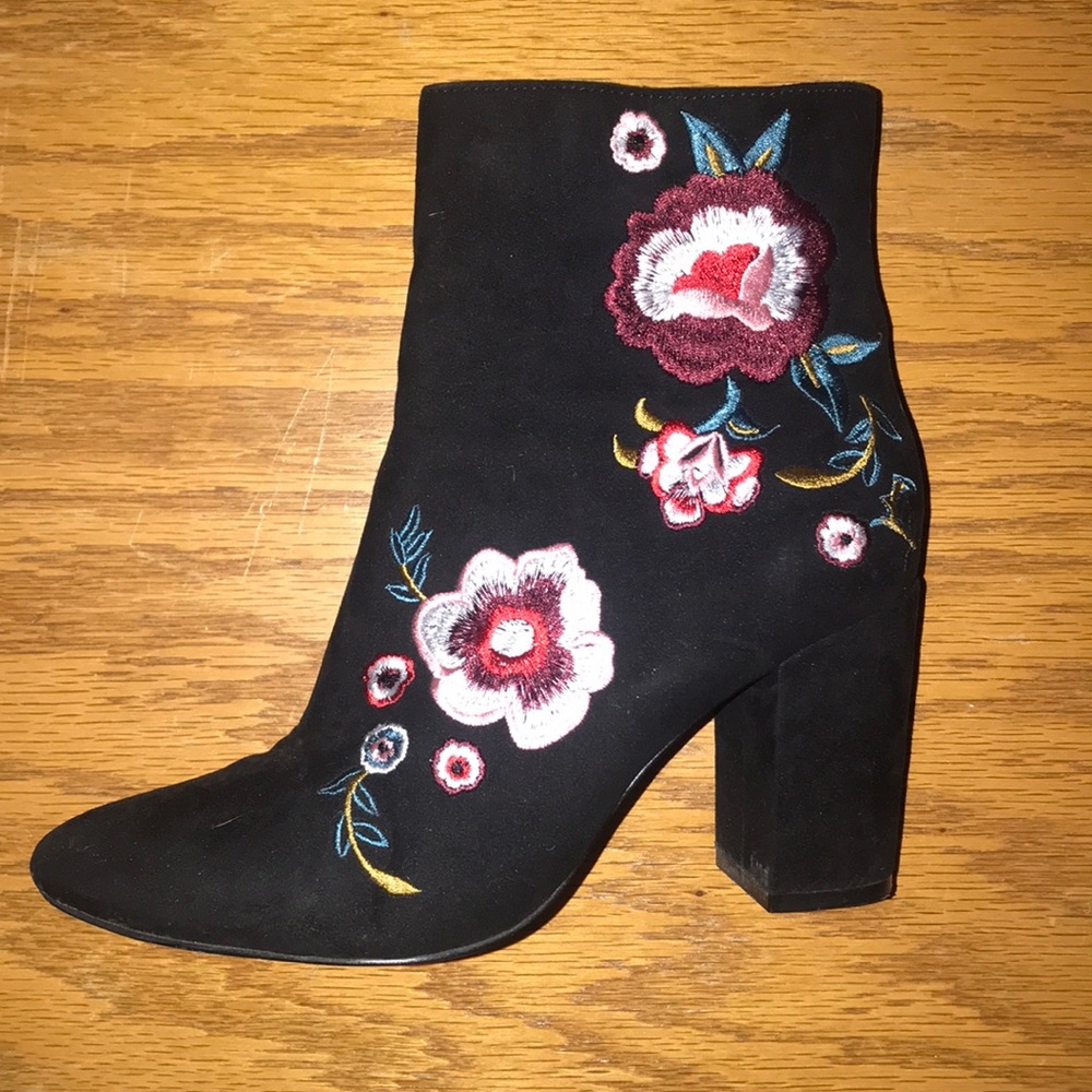 Black Express Booties - Picture 2 of 2